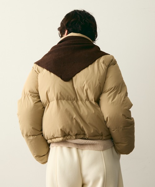 Trish（トリッシュ）の「ハイネックパフィショートジャケット（ダウンジャケット/コート・レディース・ブラック/ベージュ・FREE）」の10枚目の写真