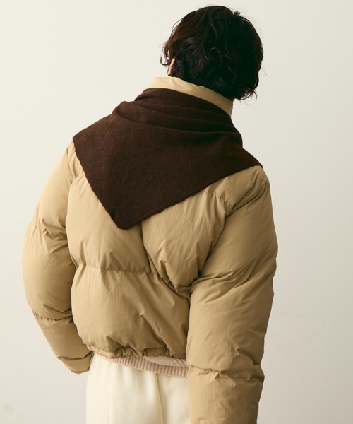 Trish（トリッシュ）の「ハイネックパフィショートジャケット（ダウンジャケット/コート・レディース・ブラック/ベージュ・FREE）」の11枚目の写真