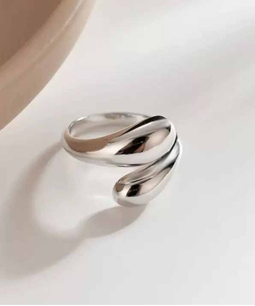 ALWAYS GOOD TIME（オルウェイズグッドタイム）の「デザインオープンリング（リング・レディース・ゴールド/シルバー・FREE）」の6枚目の写真