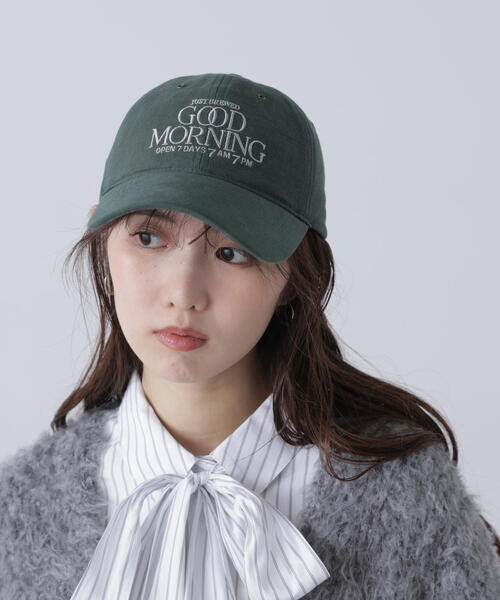 FREE'S MART（フリーズマート）の「◆ロゴ刺繍キャップ（キャップ・レディース・ネイビー/グリーン・ﾌﾘ-）」の2枚目の写真