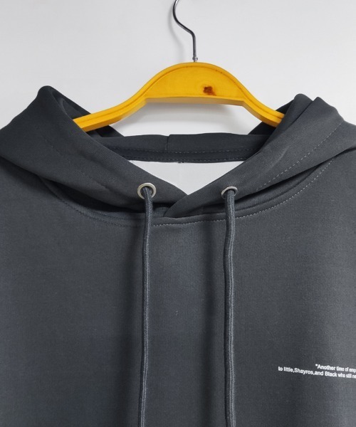 ReRe(リリ)の「グラフィックプルオーバーパーカー(パーカー・レディース・ブラック/ライトグレー/ダークグレー・MEDIUM/LARGE)」の7枚目の写真
