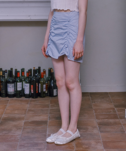 LULUCHOU（ルルシュ）の「Shirring Skirt - SKY BLUE（スカート・レディース・スカイブルー・SMALL/MEDIUM）」の4枚目の写真