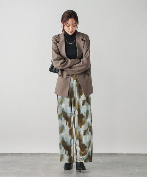 GLOBAL WORK（グローバルワーク）の「ベロアプリントイージーパンツ/634503（その他パンツ・レディース・ブラック/グレイッシュベージュ/ブラウン・MEDIUM/LARGE）」の8枚目の写真