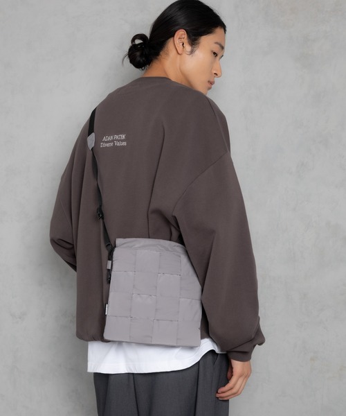 ADAM PATEK(アダムパテック)の「【ADAMPATEK/アダムパテック】braided polyester drawstring bag / 編み込みナイロン巾着バッグ(ショルダーバッグ・メンズ・グレー/ブラック・FREE)」の1枚目の写真