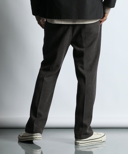 The DUFFER of ST.GEORGE（ザダファーオブセントジョージ）の「TECH TWEED SLACKS：テックツイード レギュラーフィット スラックス（スラックス・メンズ・チャコールグレー/ベージュ・MEDIUM/LARGE/X-LARGE）」の6枚目の写真