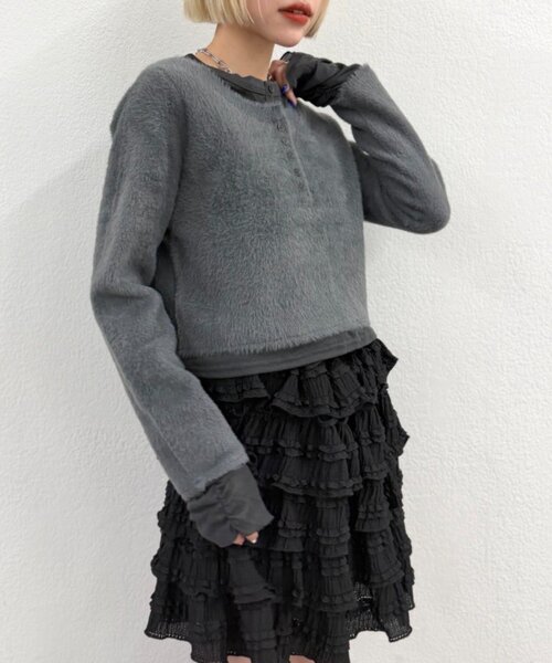 w closet(ダブルクローゼット)の「シャギーレイヤードニット(ニット/セーター・レディース・アイボリー/チャコールグレー/ブラウン・FREE)」の13枚目の写真