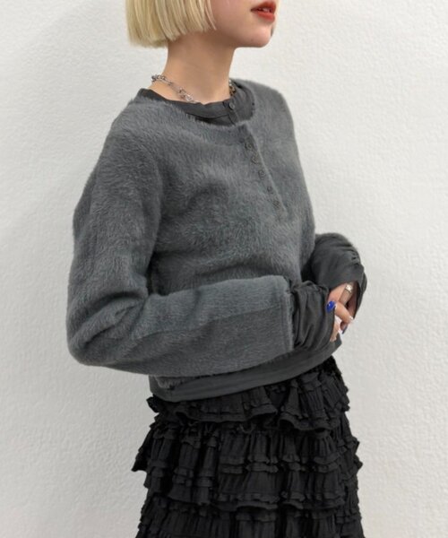 w closet(ダブルクローゼット)の「シャギーレイヤードニット(ニット/セーター・レディース・アイボリー/チャコールグレー/ブラウン・FREE)」の16枚目の写真