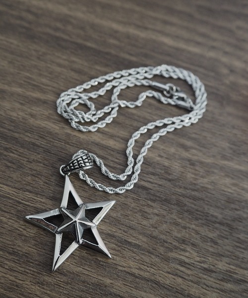 SBG（エスビー）の「インフルエンサー みっち～ × SBG ラギット スターネックレス（ネックレス・メンズ・シルバー・FREE）」の17枚目の写真