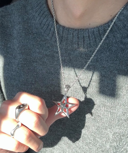 SBG（エスビー）の「インフルエンサー みっち～ × SBG ラギット スターネックレス（ネックレス・メンズ・シルバー・FREE）」の10枚目の写真
