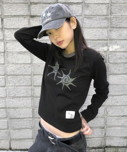 COIRIS_(コイリス)の「◇COIRIS◇<新色追加>ブランド直輸入正規品/ソルナ Rネック ロング スリーブ Tシャツ SOLUNA R-NECK LONG SLEEVE T(Tシャツ/カットソー・レディース・グレー/ブラック/ホワイト・FREE)」の13枚目の写真
