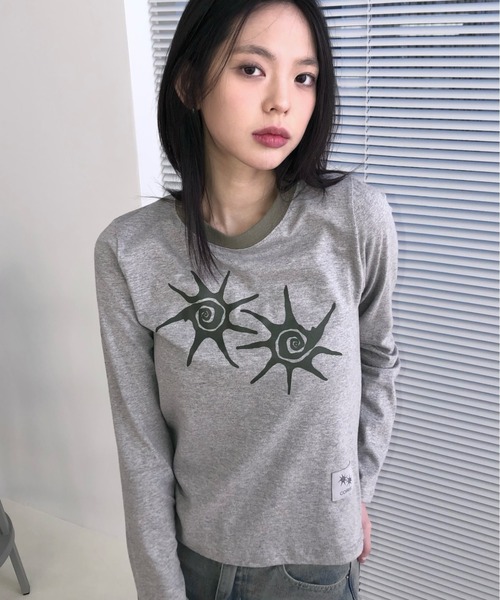 COIRIS_(コイリス)の「◇COIRIS◇<新色追加>ブランド直輸入正規品/ソルナ Rネック ロング スリーブ Tシャツ SOLUNA R-NECK LONG SLEEVE T(Tシャツ/カットソー・レディース・グレー/ブラック/ホワイト・FREE)」の16枚目の写真