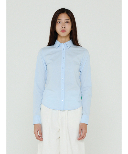 Bb' BENETTON（ビーフラットベネトン）の「ストレッチスタンダードフィットシャツ（スカイブルー）（シャツ/ブラウス・レディース・その他・S/M）」の3枚目の写真