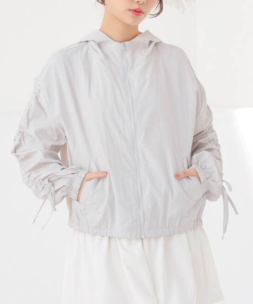 Honeys（ハニーズ）の「【非フッ素撥水加工】撥水加工ドロストブルゾン（ブルゾン・レディース・グレー/ピンク/ブラック/アイボリー・S/M/LL/L）」の3枚目の写真
