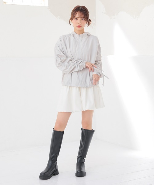 Honeys（ハニーズ）の「【非フッ素撥水加工】撥水加工ドロストブルゾン（ブルゾン・レディース・グレー/ピンク/ブラック/アイボリー・S/M/LL/L）」の17枚目の写真