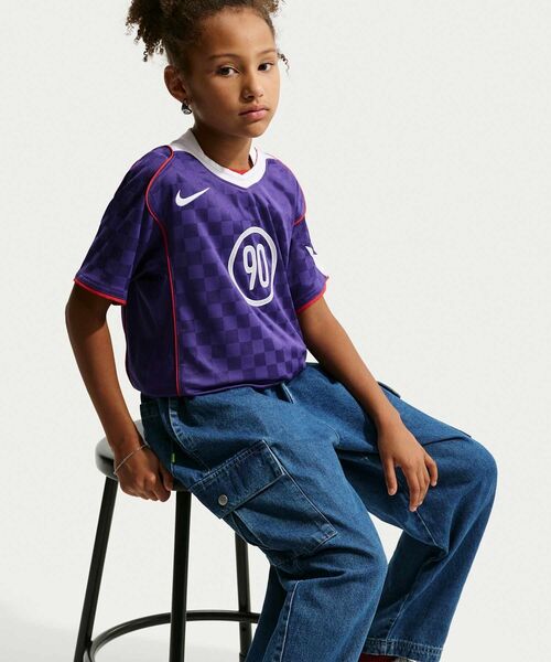NIKE(ナイキ)の「ナイキ スポーツウェア コレクション ジュニア デニム カーゴ パンツ / Nike Sportswear Collection Big Kids' Denim Cargo Pants IO0197-461 Mystic Navy(デニムパンツ・キッズ・ブルー系その他・140/160/150)」の5枚目の写真