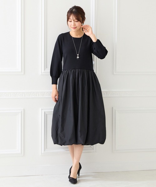 Rose Tiara(ローズティアラ)の「ニットドッキングワンピース(ワンピース・レディース・オフホワイト/ブラック・46/38/42)」の11枚目の写真