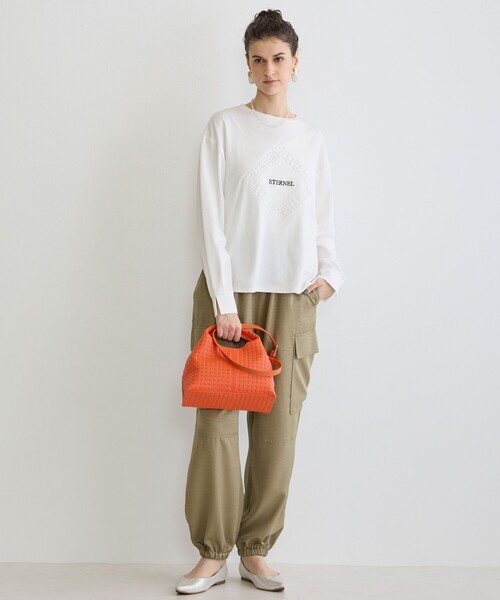 NICOLE white(ニコルホワイト)の「メッシュ型押し2WAYバッグ(ショルダーバッグ・レディース・ブラック/オレンジ/ライトグレー・FREE)」の6枚目の写真