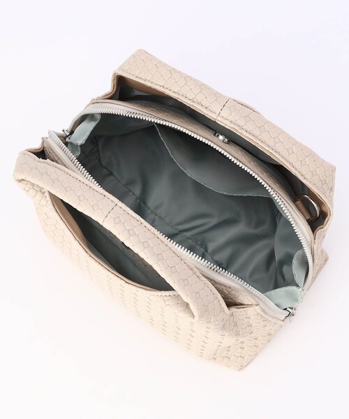 NICOLE white(ニコルホワイト)の「メッシュ型押し2WAYバッグ(ショルダーバッグ・レディース・ブラック/オレンジ/ライトグレー・FREE)」の22枚目の写真