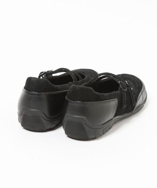 BAYFLOW（ベイフロー）の「[抗菌消臭/撥水加工]クロスベルトバレエスニーカー（バレエシューズ・レディース・ベージュ/ブラック・LARGE/MEDIUM）」の11枚目の写真