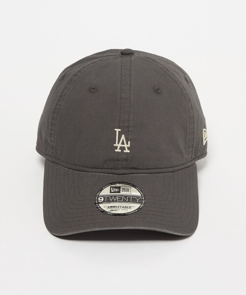 NEW ERA（ニューエラ）の「【別注】＜NEW ERA＞920 TW/MLB キャップ（キャップ・レディース・ベージュ/ダークグレー/オフホワイト/ブラック/ライトグレー・FREE）」の8枚目の写真