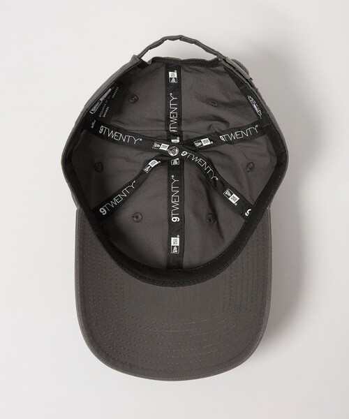 NEW ERA（ニューエラ）の「【別注】＜NEW ERA＞920 TW/MLB キャップ（キャップ・レディース・ベージュ/ダークグレー/オフホワイト/ブラック/ライトグレー・FREE）」の12枚目の写真