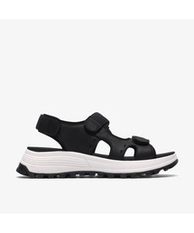 Clarks（クラークス）の「ATLTrek Surf / ATL トレック サーフ (ブラックレザー)（サンダル）」
