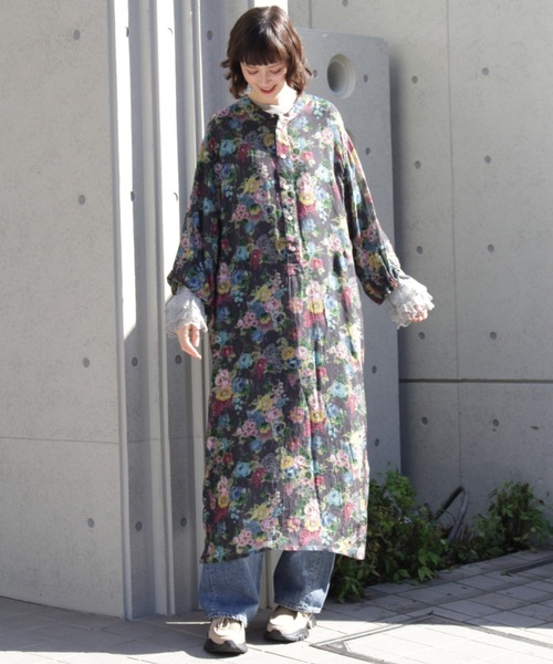 H.A.K(ハク)の「キュプラモダールカルゼTRACE FLORALプリントバルーンプリントワンピース(ワンピース・レディース・ベージュ/ダークグレー・FREE)」の6枚目の写真