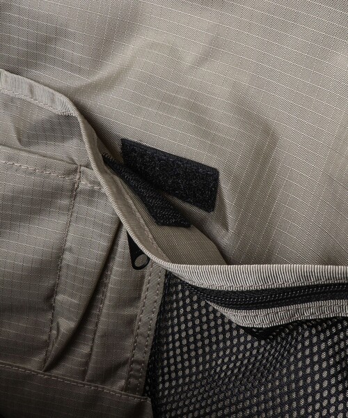 NESK（ネスク）の「【NESK】《A4サイズ可/18.2L》ナイロン ユニバーサルバックパックM（NS-020）（バックパック/リュック・メンズ・グレー/ブラック・FREE）」の21枚目の写真