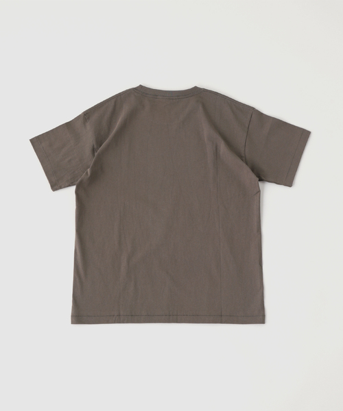 PULP/417EDIFICE(パルプフォーワンセブンエディフィス)の「UK ARTIST PROJECT【T-BONE】PHOTO TEE(Tシャツ/カットソー・メンズ・ブラウン・LARGE/MEDIUM/SMALL)」の2枚目の写真