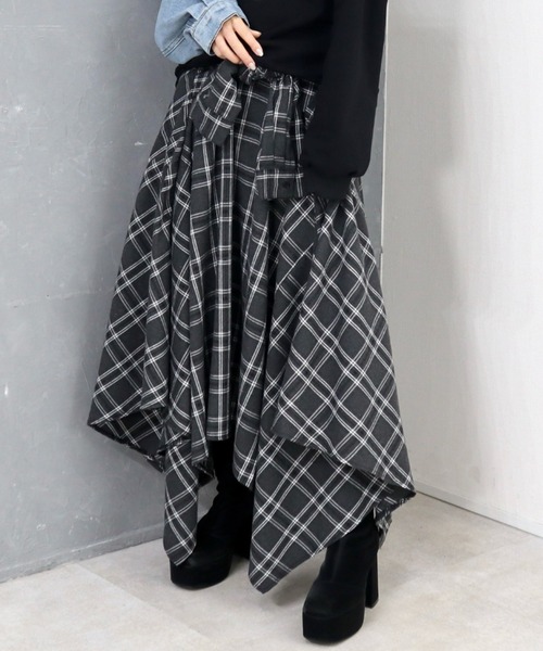 CECIL McBEE(セシルマクビー)の「シャツ巻き風チェック柄スカート(スカート・レディース・ブラック/グレー/ブルー・MEDIUM/LARGE)」の1枚目の写真