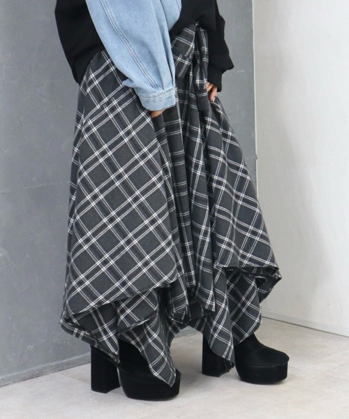 CECIL McBEE(セシルマクビー)の「シャツ巻き風チェック柄スカート(スカート・レディース・ブラック/グレー/ブルー・MEDIUM/LARGE)」の7枚目の写真