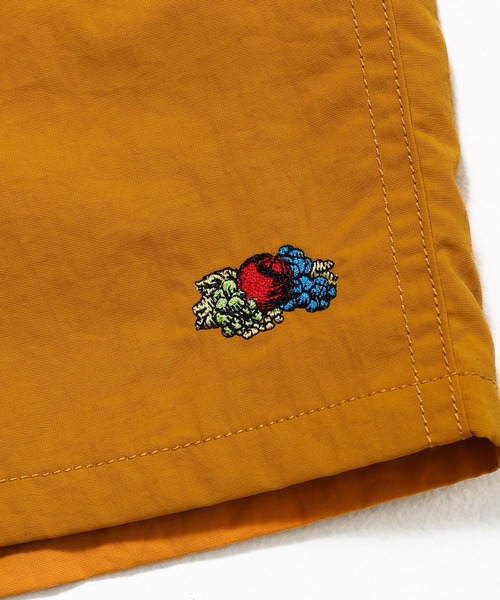 FRUIT OF THE LOOM(フルーツオブザルーム)の「BAGGY SHORTS / フルーツオブザルーム マットナイロン バギーショーツ(その他パンツ・メンズ・マスタード/ネイビー/チャコールグレー/グリーン/ブラック・S/M/L/XL)」の10枚目の写真