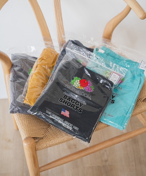 FRUIT OF THE LOOM(フルーツオブザルーム)の「BAGGY SHORTS / フルーツオブザルーム マットナイロン バギーショーツ(その他パンツ・メンズ・マスタード/ネイビー/チャコールグレー/グリーン/ブラック・S/M/L/XL)」の19枚目の写真