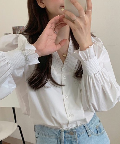 SallyLunn(サリーラン)の「Vネックフリルパフブラウス(シャツ/ブラウス・レディース・ブルー/ホワイト・LARGE/MEDIUM)」の18枚目の写真