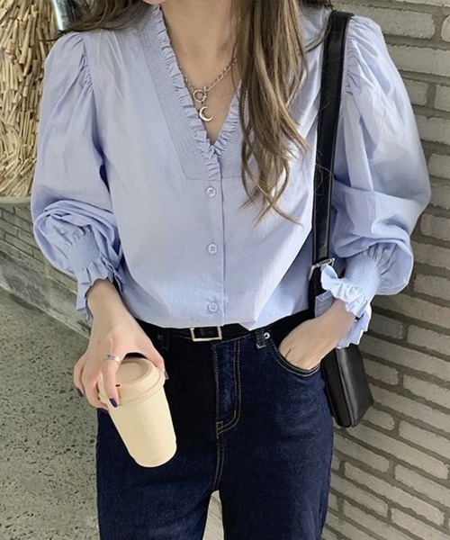 SallyLunn(サリーラン)の「Vネックフリルパフブラウス(シャツ/ブラウス・レディース・ブルー/ホワイト・LARGE/MEDIUM)」の11枚目の写真