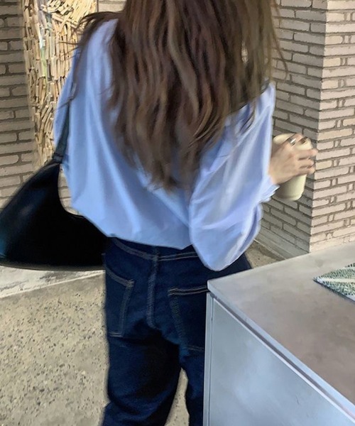 SallyLunn(サリーラン)の「Vネックフリルパフブラウス(シャツ/ブラウス・レディース・ブルー/ホワイト・LARGE/MEDIUM)」の12枚目の写真