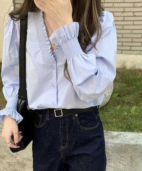 SallyLunn(サリーラン)の「Vネックフリルパフブラウス(シャツ/ブラウス・レディース・ブルー/ホワイト・LARGE/MEDIUM)」の14枚目の写真