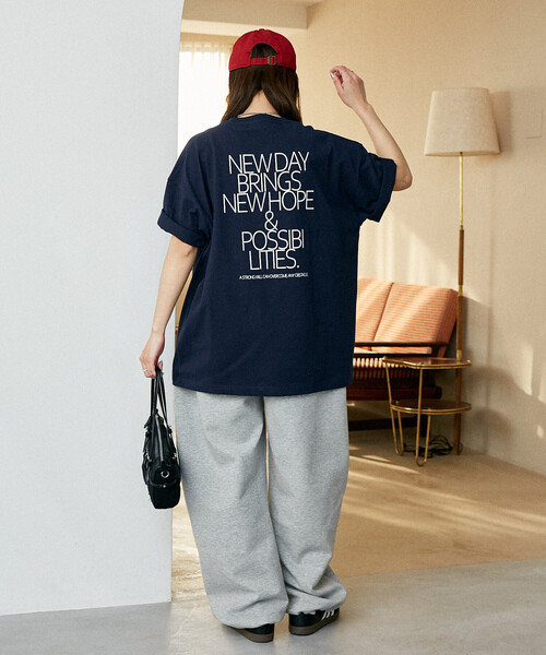 PUBLUX(パブリュクス)の「PUBLUX/パブリュクス <機能性素材>LOVE POP STUDIO NEW DAY タイポグラフィー Tシャツ 限定展開(Tシャツ/カットソー・メンズ・ブラック/ホワイト/ネイビー・L/M/S)」の13枚目の写真