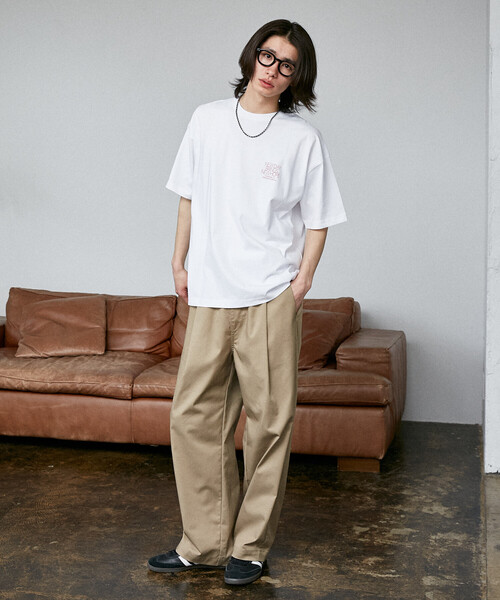 PUBLUX(パブリュクス)の「PUBLUX/パブリュクス <機能性素材>LOVE POP STUDIO NEW DAY タイポグラフィー Tシャツ 限定展開(Tシャツ/カットソー・メンズ・ブラック/ホワイト/ネイビー・L/M/S)」の21枚目の写真