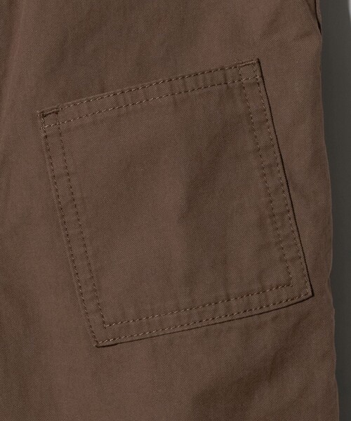 green label relaxing（グリーンレーベルリラクシング）の「ツイル フリル サロペット / キッズ  100cm-130cm（サロペット/オーバーオール・キッズ・オフホワイト/ブラウン系・130cm/100cm/110cm/120cm）」の6枚目の写真