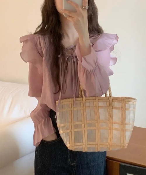 WEGO(ウィゴー)の「リボンフリルシアーブラウス(シャツ/ブラウス・レディース・アイボリー/ピンク・MEDIUM/LARGE)」の3枚目の写真