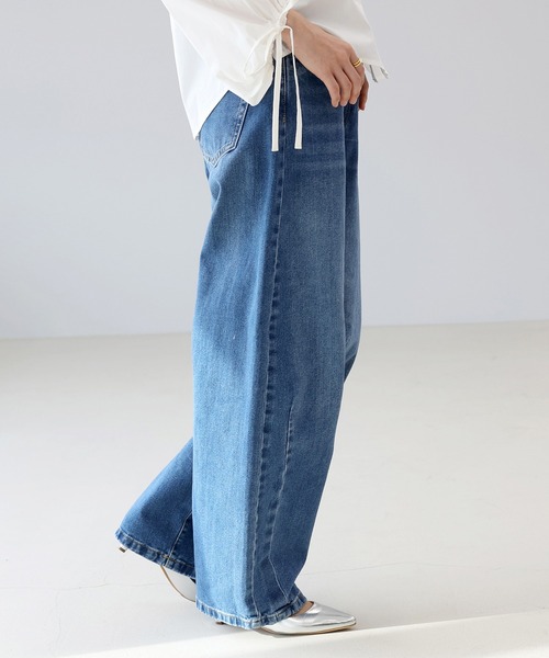 Aletta vita(アレッタビータ)の「12.5ozカーブデニムパンツ(デニムパンツ・レディース・ブルー/ブラック・M)」の4枚目の写真