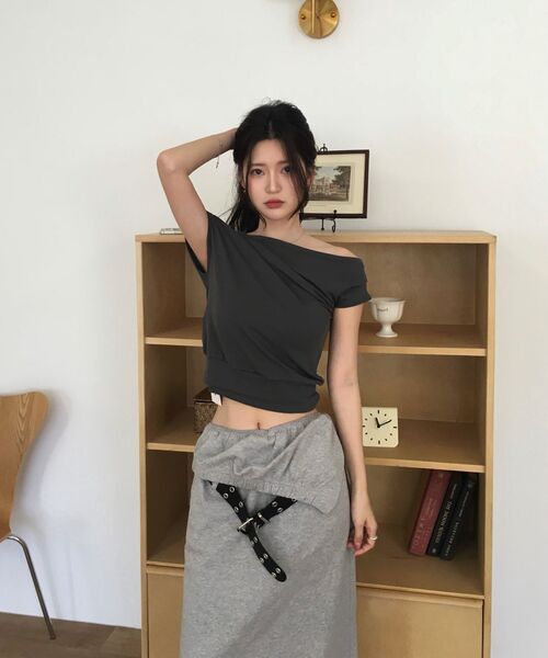 MARROT(マロット)の「カーブドコットンパンツ_ホワイト(その他パンツ・レディース・ホワイト・SMALL/MEDIUM)」の5枚目の写真
