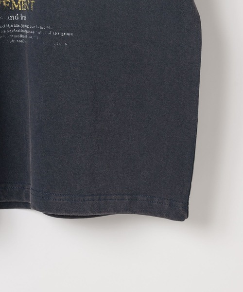 PBLIM(ページボーイリム)の「《UNISEX》スケボーキッズT フロントプリント / カレッジ(Tシャツ/カットソー・レディース・オフホワイト/ネイビー・MEDIUM/LARGE)」の17枚目の写真