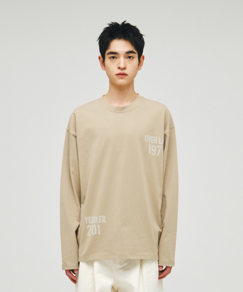 ECORR(エコル)の「オーバーレイタイポロングスリーブ_ベージュ(Tシャツ/カットソー・レディース・その他・1/2/3)」の3枚目の写真