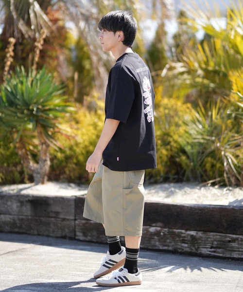 CHUMS(チャムス)の「【ムラサキスポーツ別注】CHUMS/チャムス CHUMS STICKER BOMB T Tシャツ CH01-2824(Tシャツ/カットソー・メンズ・ネイビー/ホワイト/ブラック/グレイッシュベージュ・M/L/XL/S)」の19枚目の写真