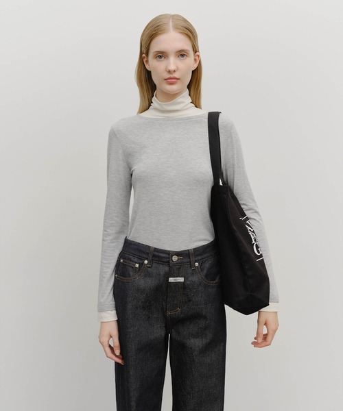 MARITHE + FRANCOIS GIRBAUD(マリテフランソワジルボー)の「CLASSIC LOGO ECO BAG(エコバッグ/サブバッグ・レディース・ブラック/ナチュラル・フリー)」の8枚目の写真