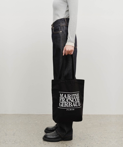 MARITHE + FRANCOIS GIRBAUD(マリテフランソワジルボー)の「CLASSIC LOGO ECO BAG(エコバッグ/サブバッグ・レディース・ブラック/ナチュラル・フリー)」の9枚目の写真