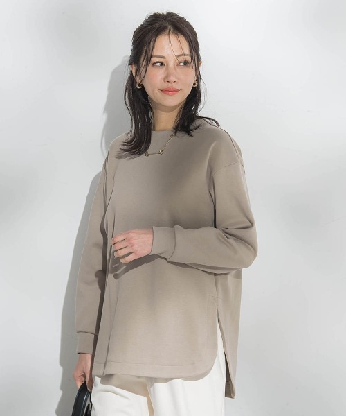LAUTREAMONT(ロートレアモン)の「【WEB限定】美フォルムデイリープルオーバー≪洗濯機で洗える/11号あり≫(Tシャツ/カットソー・レディース・グリーン/キャメル/ブラック/イエロー/ライトグレー/オフホワイト・9号/11号)」の6枚目の写真