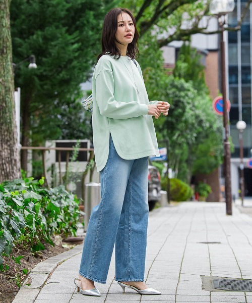 LAUTREAMONT(ロートレアモン)の「【WEB限定】美フォルムデイリープルオーバー≪洗濯機で洗える/11号あり≫(Tシャツ/カットソー・レディース・グリーン/キャメル/ブラック/イエロー/ライトグレー/オフホワイト・9号/11号)」の10枚目の写真